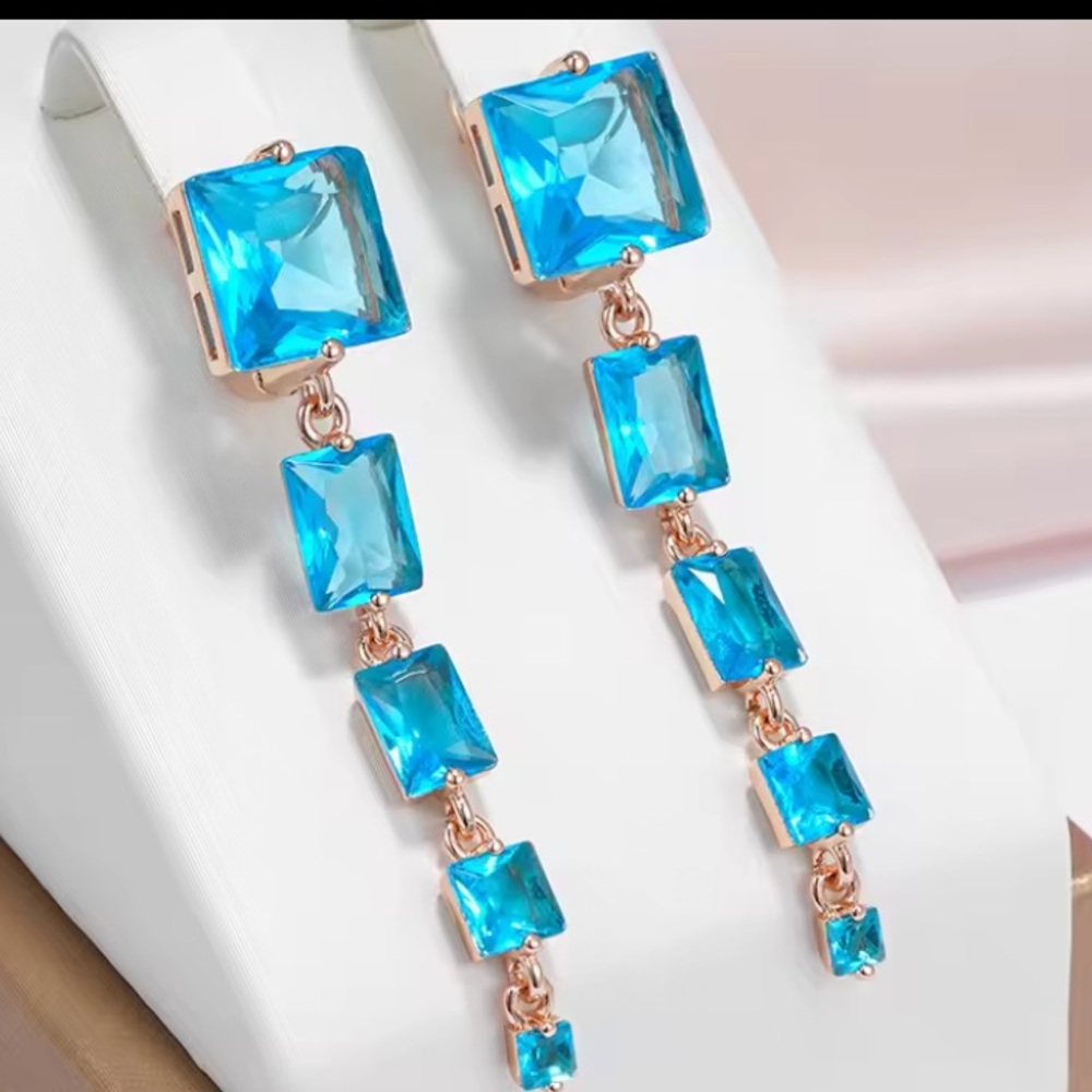 585/14k Rose Gold & Blue Topaz Crystal Drop Earrings -